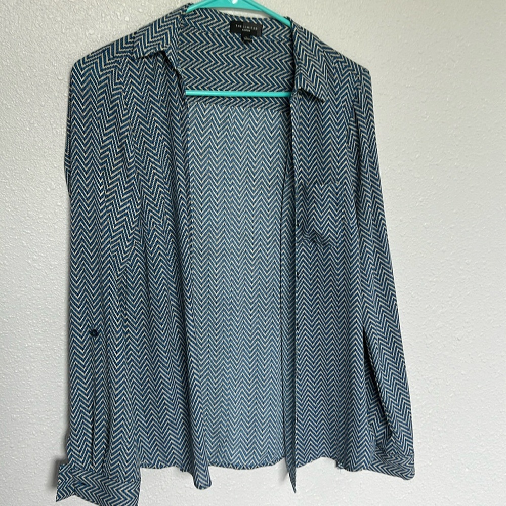 Women’s small button down shirt. Rarely worn